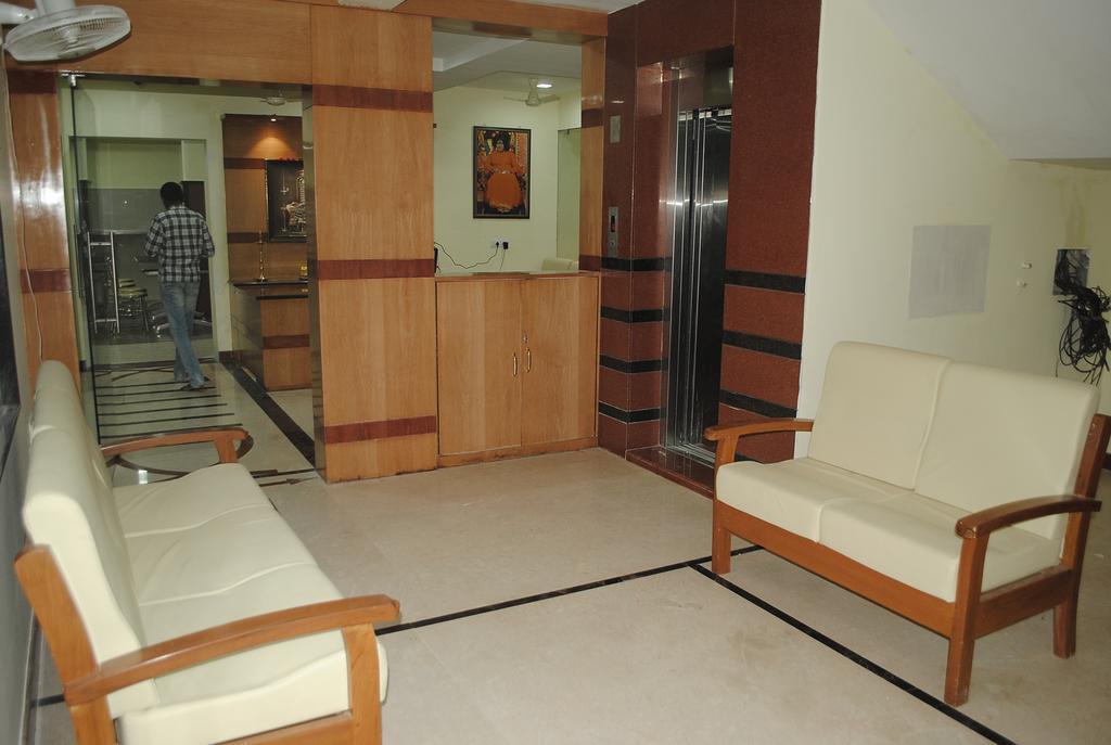 Ssr Hotel Srikalahasti Εξωτερικό φωτογραφία