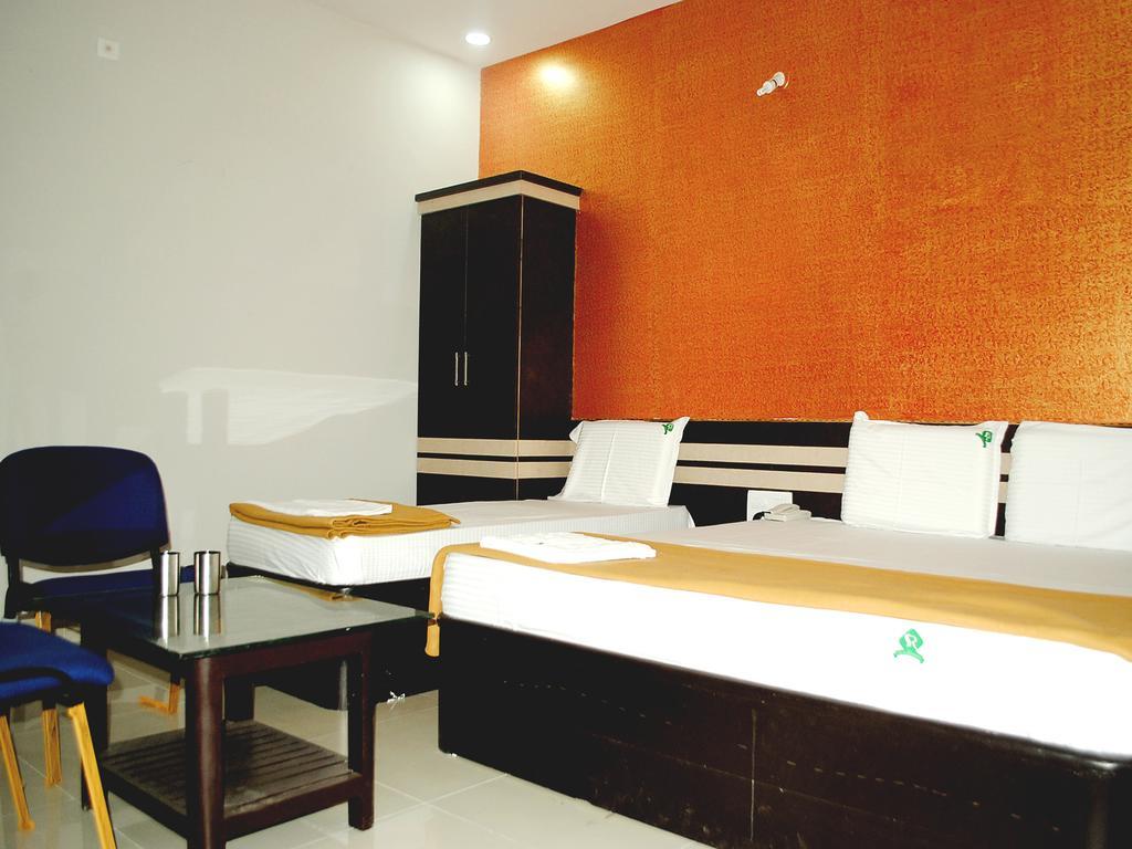 Ssr Hotel Srikalahasti Εξωτερικό φωτογραφία
