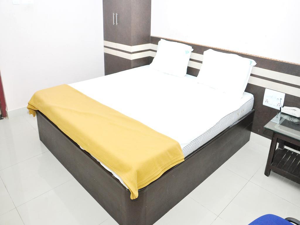 Ssr Hotel Srikalahasti Εξωτερικό φωτογραφία